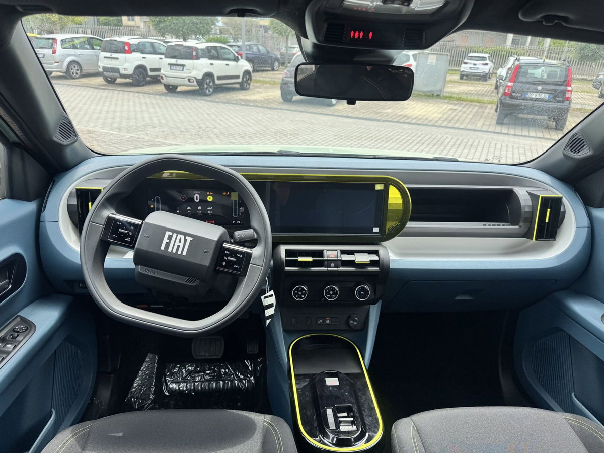 Fiat Grande Panda 1.2 hybrid Icon 110cv edct (9)