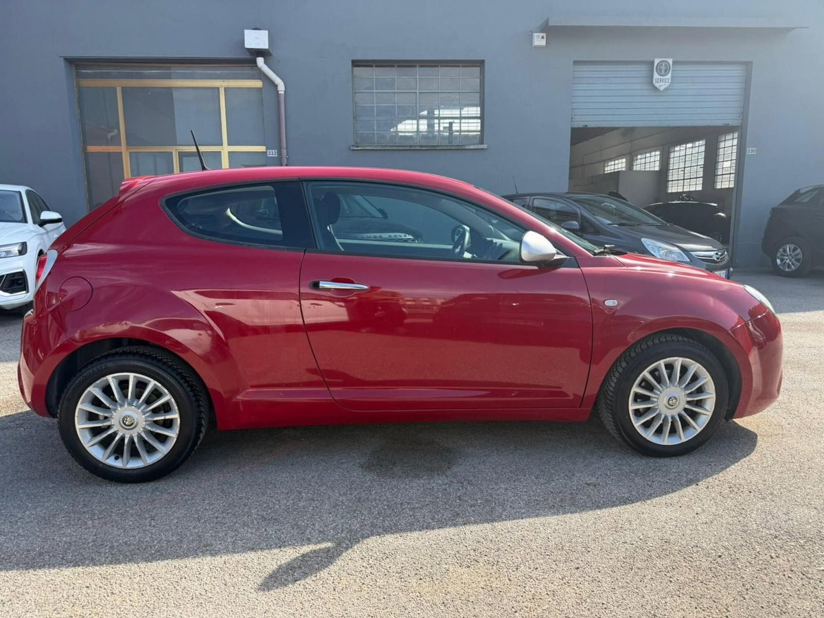 Alfa Romeo MiTo 1.3 JTDm 85 CV S&S Distinctive (5)