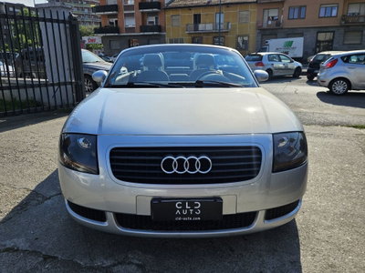Audi TT RS Roadster 2.5 TFSI quattro (2)