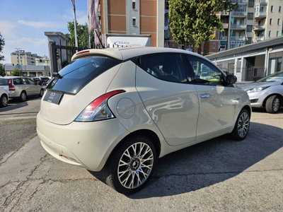 Lancia Ypsilon 1.2 69 CV 5 porte Opening Edition (3)