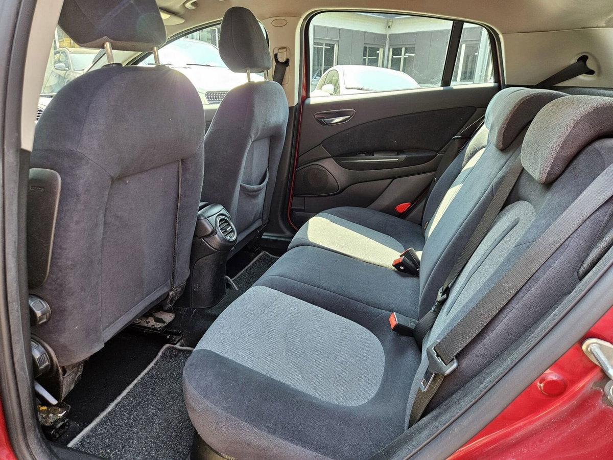 Fiat Bravo 1.4 T-jet 120 CV Emotion (6)