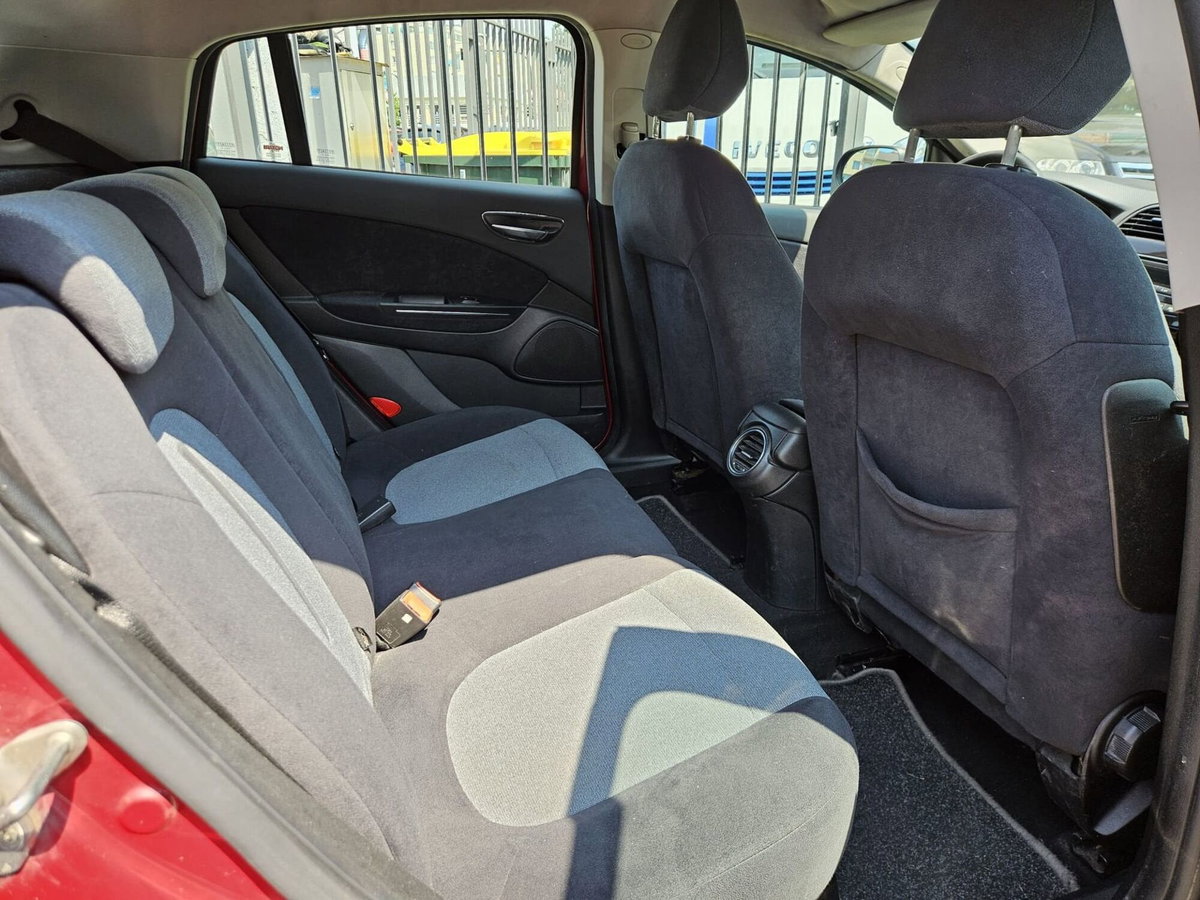 Fiat Bravo 1.4 T-jet 120 CV Emotion (8)