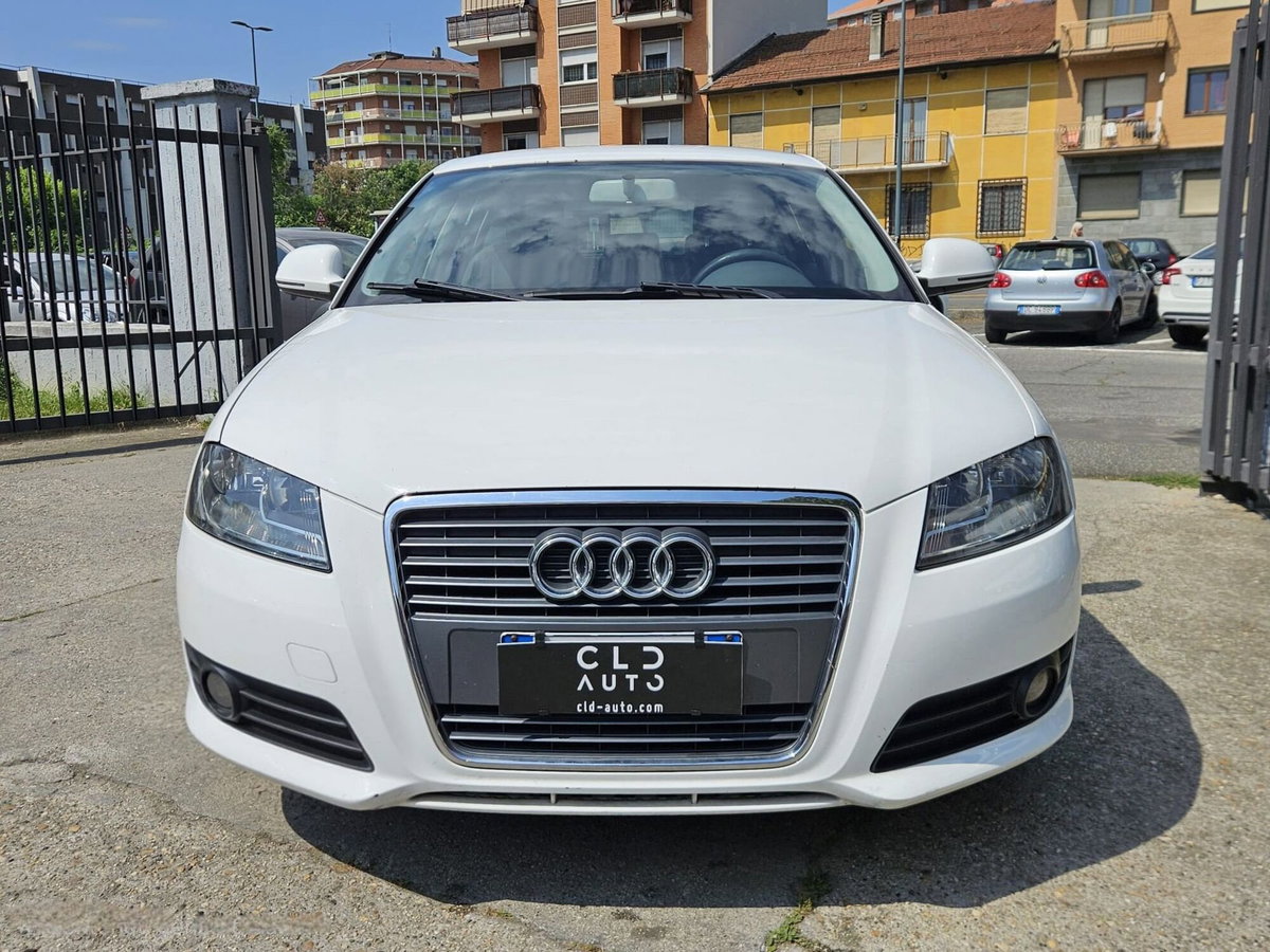Audi A3 Sportback 1.6 TDI 90 CV CR F.AP Ambition (2)