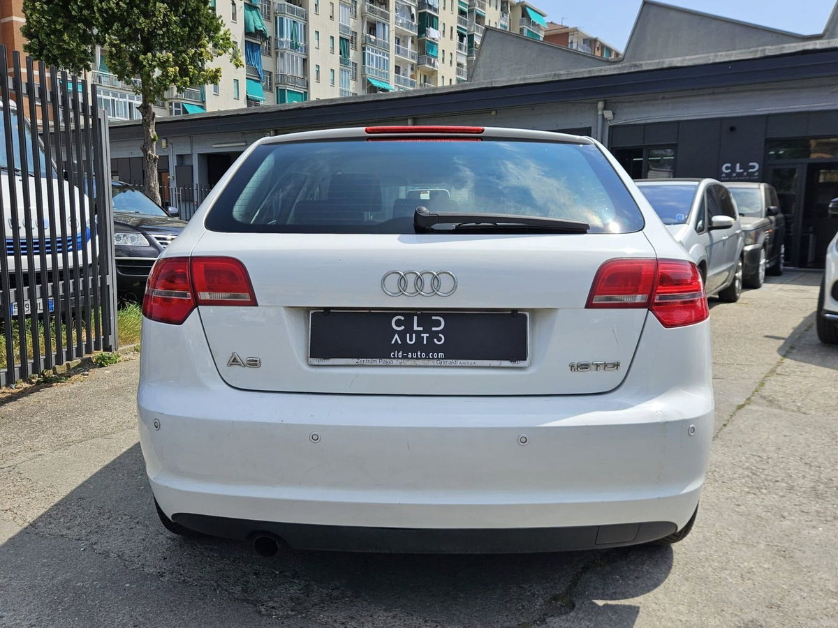 Audi A3 Sportback 1.6 TDI 90 CV CR F.AP Ambition (4)