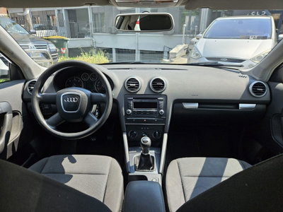Audi A3 Sportback 1.6 TDI 90 CV CR F.AP Ambition (9)