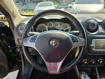 Alfa Romeo MiTo 1.3 JTDm 85 CV S&S Distinctive (12)