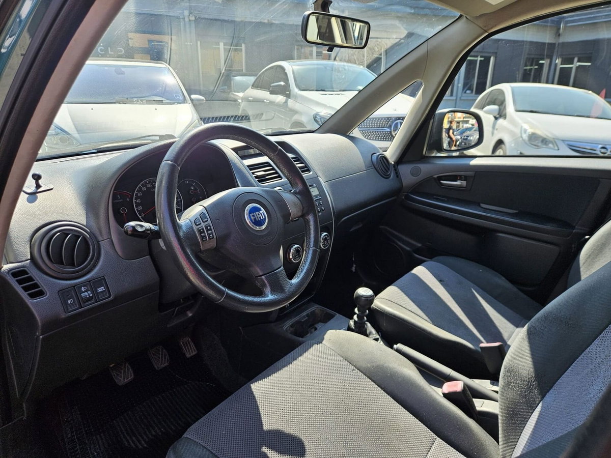 Fiat Sedici 1.9 MJT 4x4 Dynamic (4)