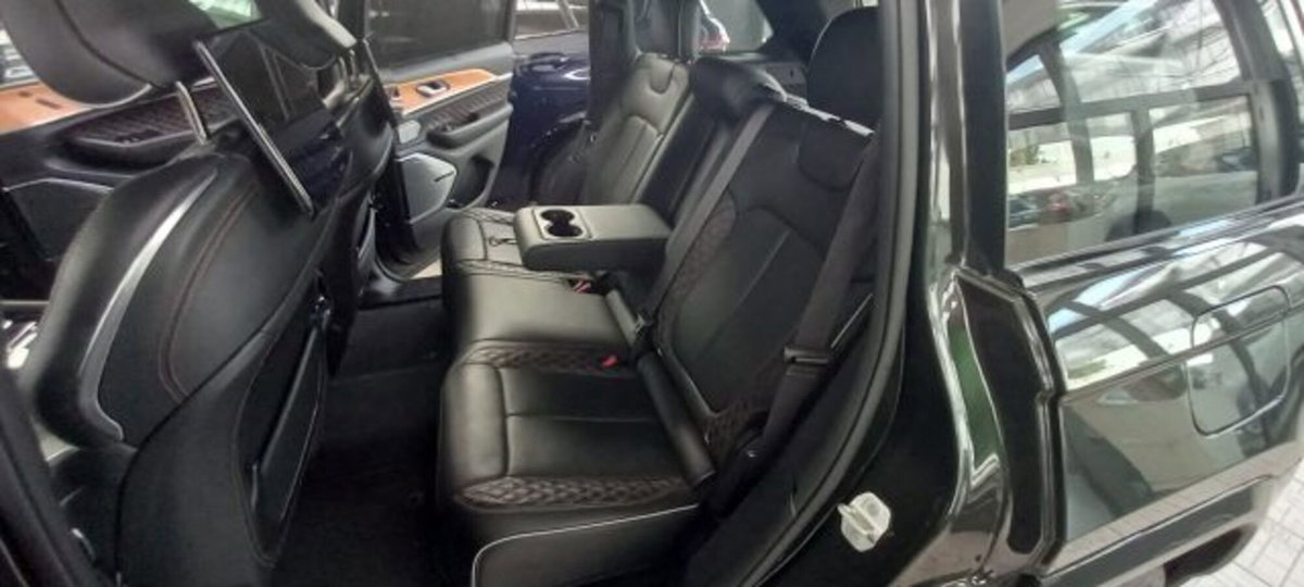 Jeep Grand Cherokee 2.0 PHEV ATX 4xe Summit Reserve (7)