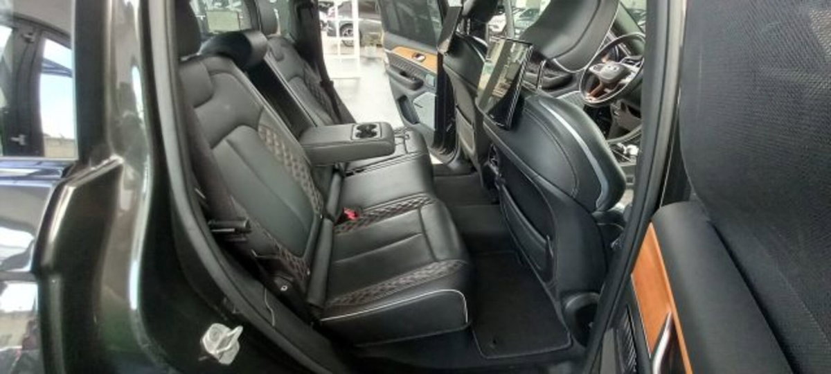 Jeep Grand Cherokee 2.0 PHEV ATX 4xe Summit Reserve (8)