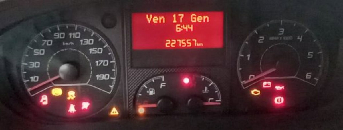 Peugeot Boxer Furgone 330 2.2 BlueHDi 120 S&S PC-TN Furgone Premium (7)