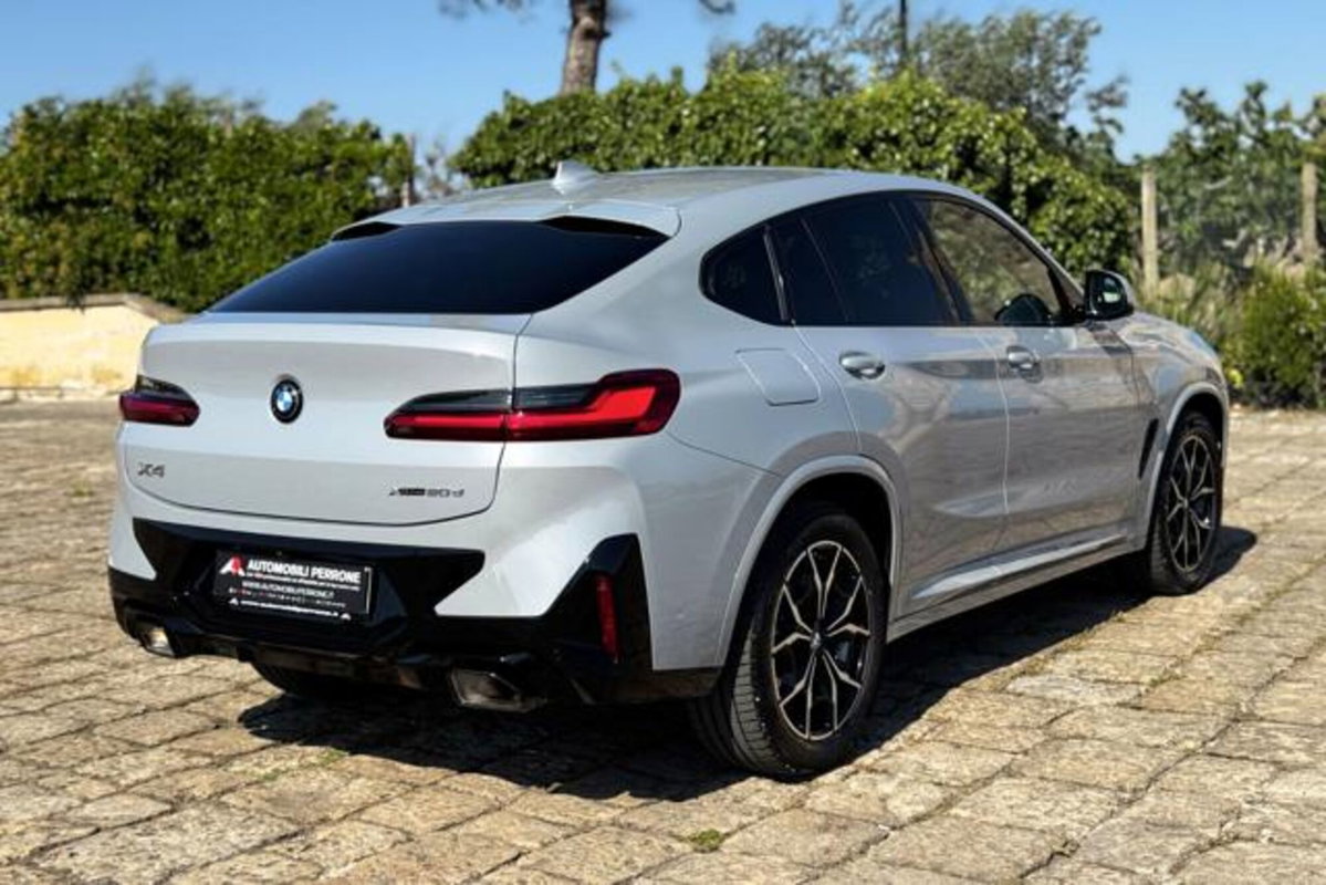BMW X4 xDrive20d 48V (14)
