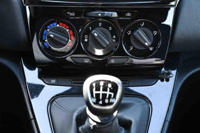 Lancia Ypsilon 1.0 FireFly 5 porte S&S Hybrid Gold Plus (15)