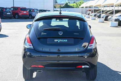 Lancia Ypsilon 1.0 FireFly 5 porte S&S Hybrid Gold Plus (18)