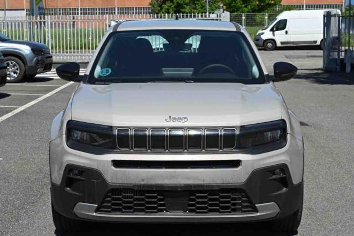 Jeep Avenger 1.2 turbo Altitude fwd 100cv (17)