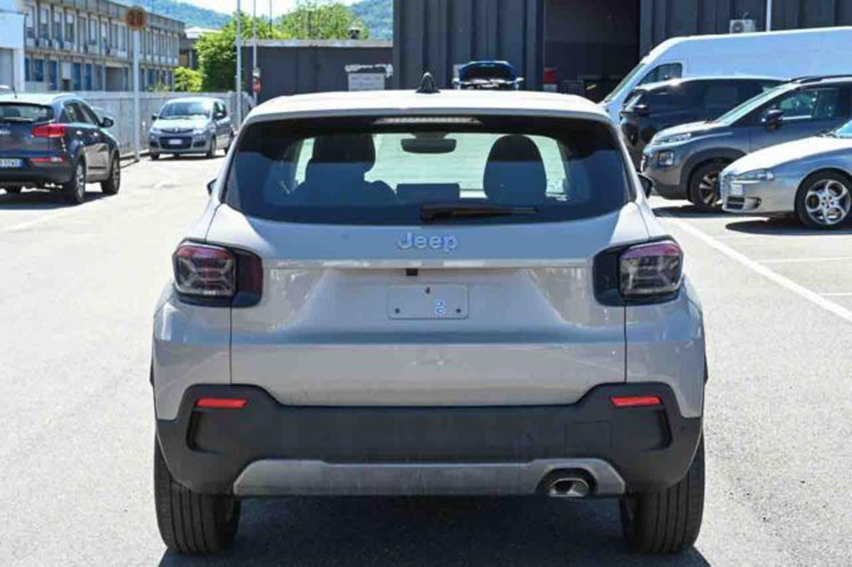 Jeep Avenger 1.2 turbo Altitude fwd 100cv (19)