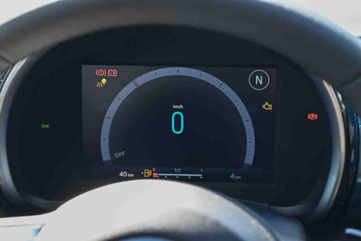 Fiat 600 1.2 hybrid 110cv auto (13)