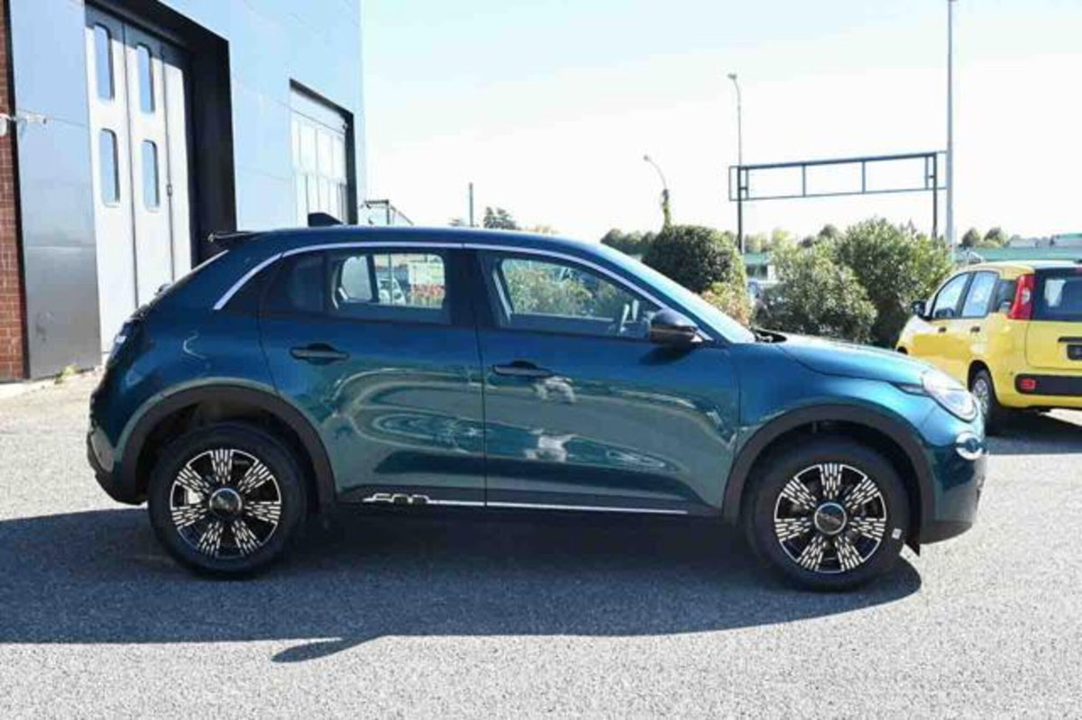 Fiat 600 1.2 hybrid 110cv auto (17)