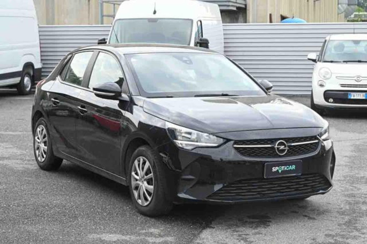 Opel Corsa 1.2 Edition (2)