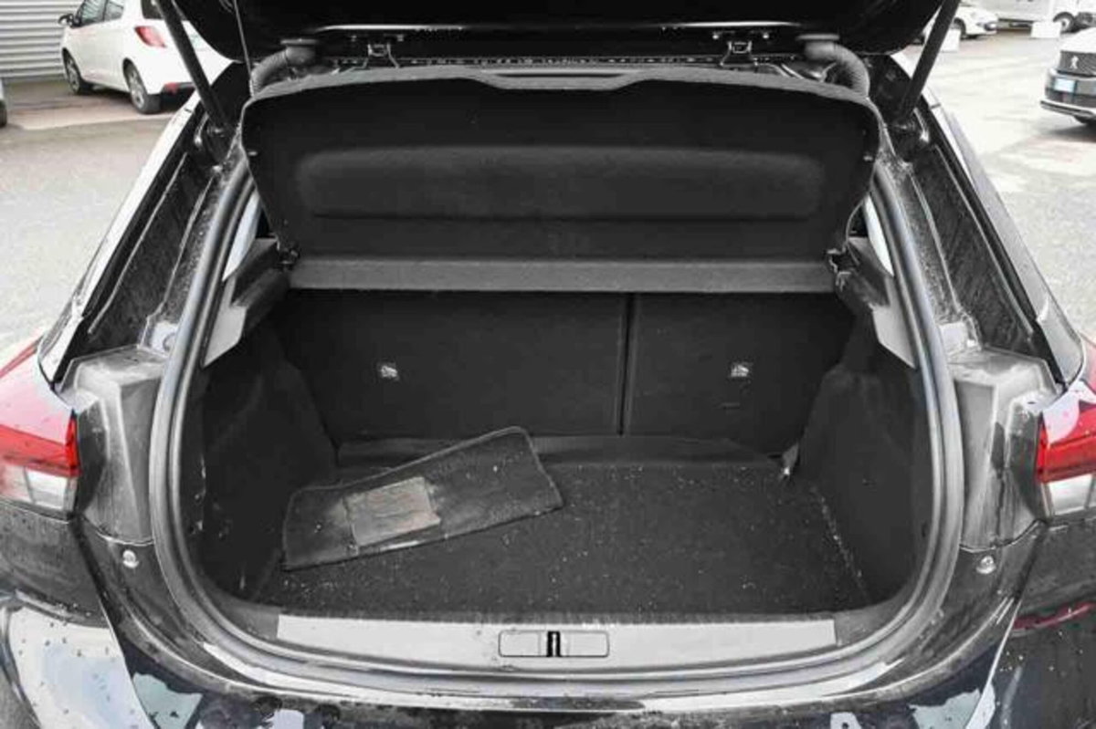 Opel Corsa 1.2 Edition (5)