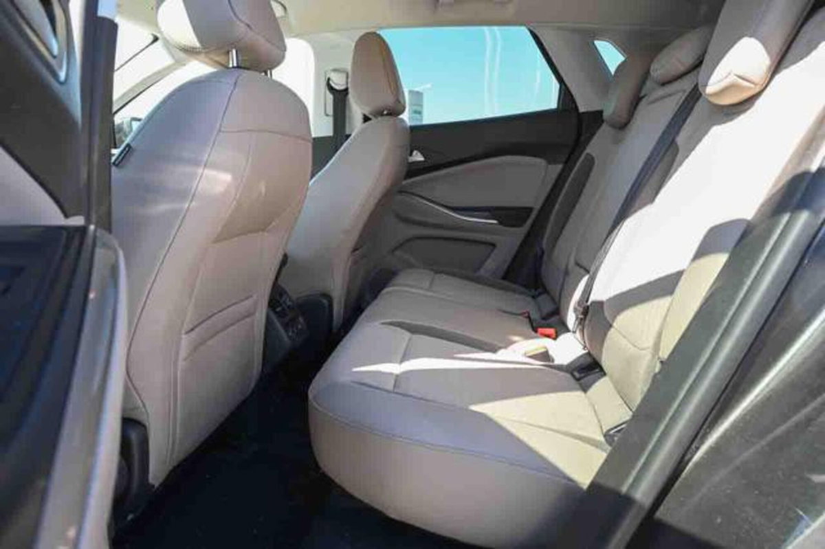 Opel Grandland X 1.6 diesel Ecotec Start&Stop Ultimate (11)