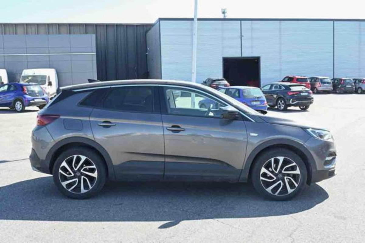 Opel Grandland X 1.6 diesel Ecotec Start&Stop Ultimate (18)