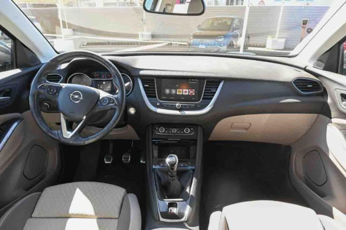 Opel Grandland X 1.6 diesel Ecotec Start&Stop Ultimate (7)