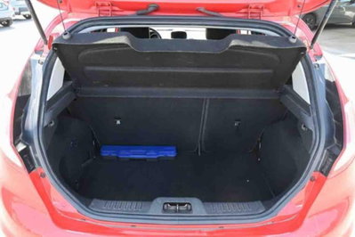 Ford Fiesta 1.4 5p. Bz.- GPL Titanium (5)
