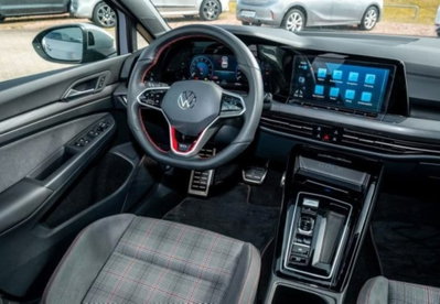 Volkswagen Golf 2.0 TSI GTI DSG (4)