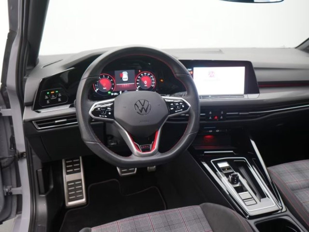 Volkswagen Golf 2.0 TSI GTI DSG (5)