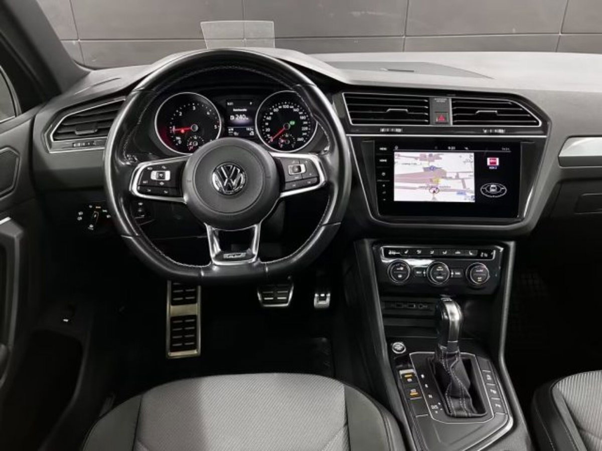 Volkswagen Tiguan Allspace 2.0 TDI SCR DSG 4MOTION R-Line (11)