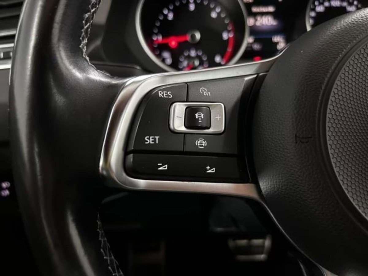 Volkswagen Tiguan Allspace 2.0 TDI SCR DSG 4MOTION R-Line (13)