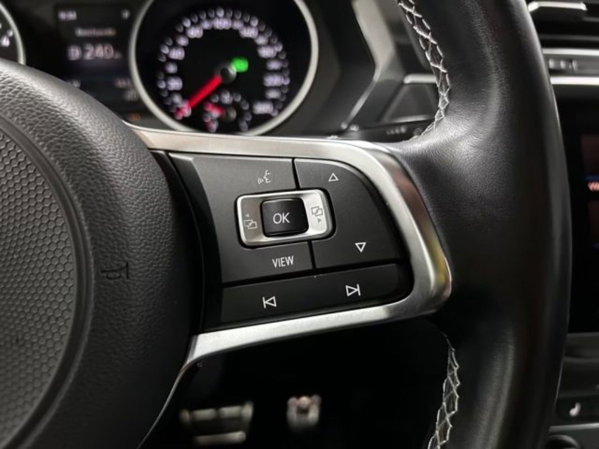 Volkswagen Tiguan Allspace 2.0 TDI SCR DSG 4MOTION R-Line (14)
