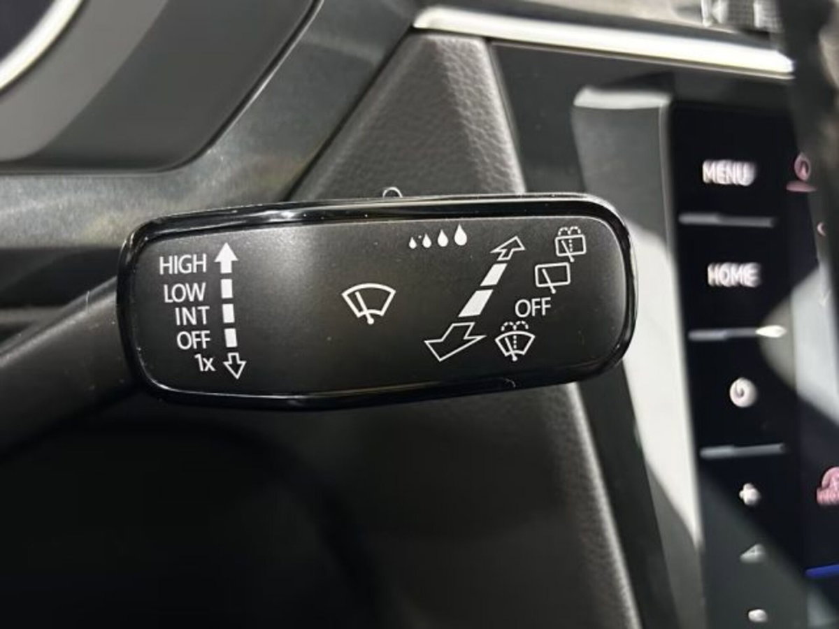 Volkswagen Tiguan Allspace 2.0 TDI SCR DSG 4MOTION R-Line (15)