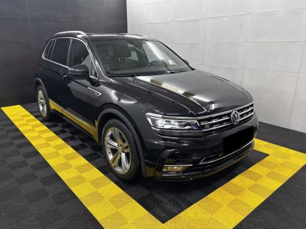 Volkswagen Tiguan Allspace 2.0 TDI SCR DSG 4MOTION R-Line (3)