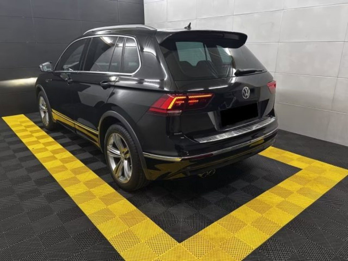 Volkswagen Tiguan Allspace 2.0 TDI SCR DSG 4MOTION R-Line (6)