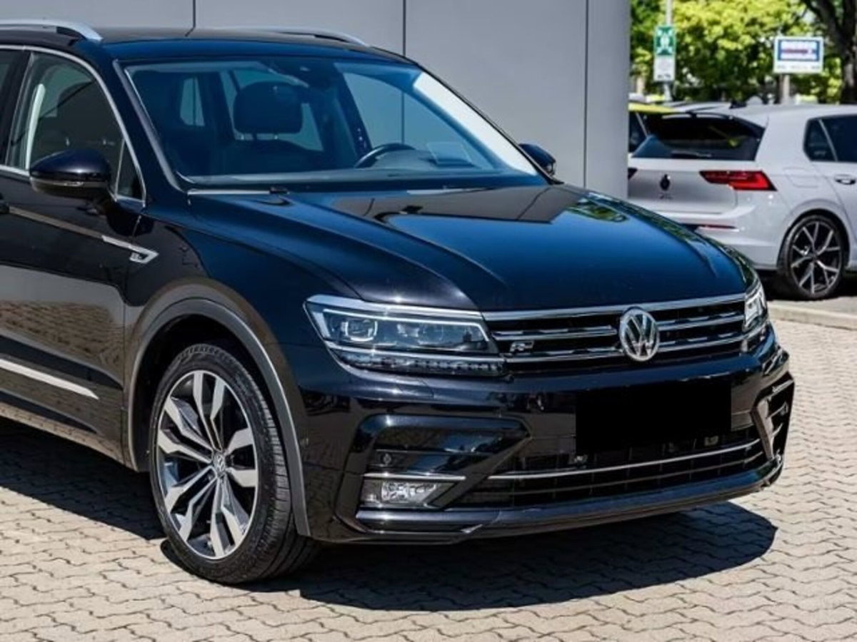 Volkswagen Tiguan 2.0 TDI 150 CV SCR DSG 4MOTION R-Line (12)