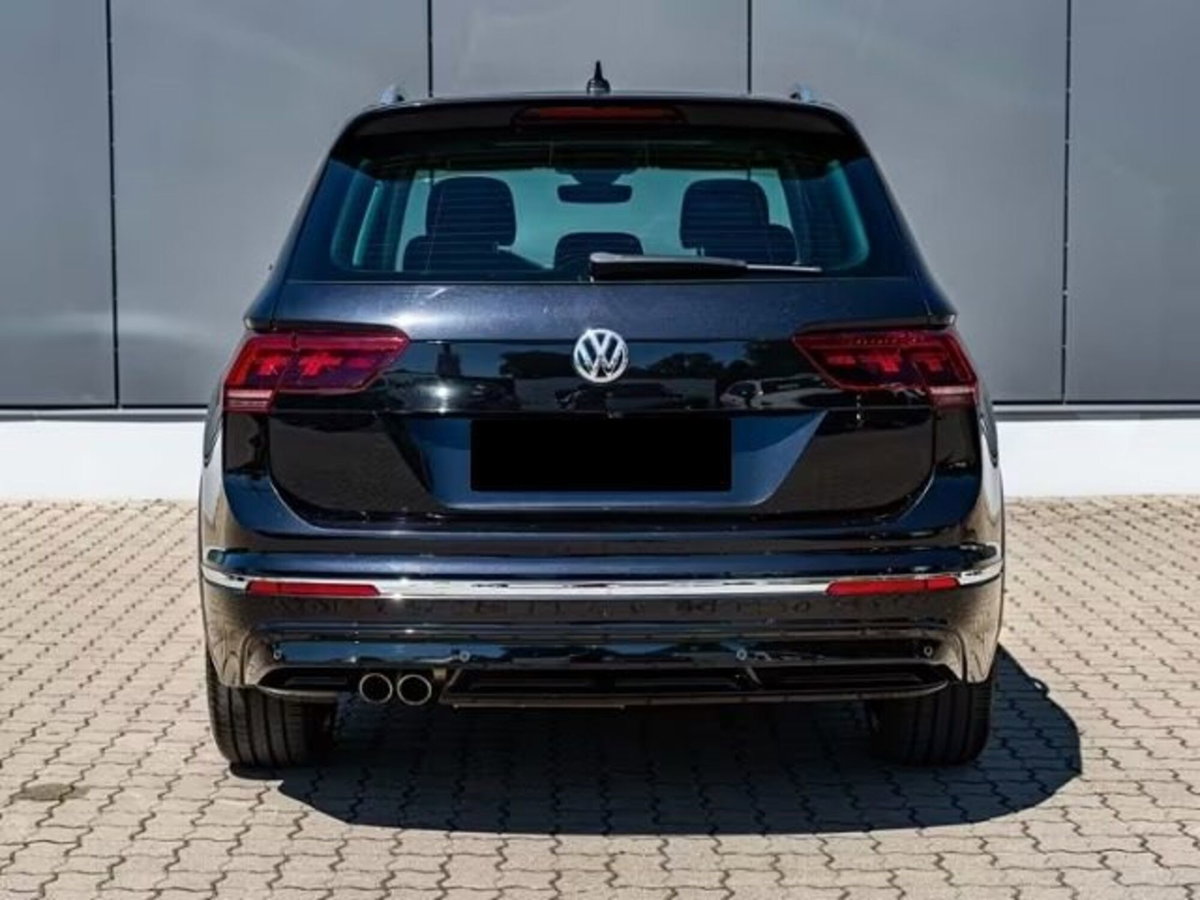 Volkswagen Tiguan 2.0 TDI 150 CV SCR DSG 4MOTION R-Line (3)