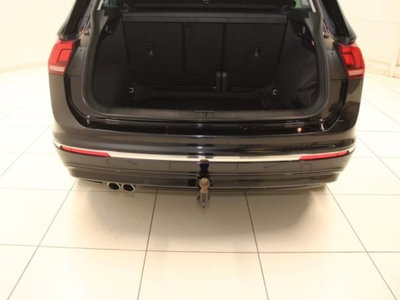 Volkswagen Tiguan 2.0 TDI 150 CV SCR DSG 4MOTION R-Line (15)