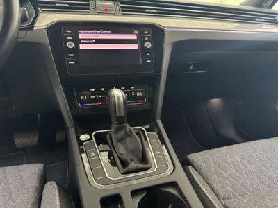 Volkswagen Passat Variant 2.0 TDI SCR 122 CV EVO DSG Business (10)