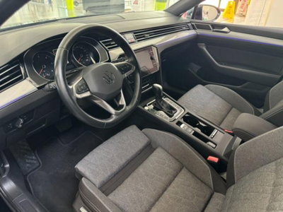 Volkswagen Passat Variant 2.0 TDI SCR 122 CV EVO DSG Business (11)