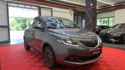 Lancia Ypsilon 1.0 FireFly 5 porte S&S Hybrid Alberta Ferretti (3)
