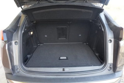 Peugeot 3008 BlueHDi 130 S&S EAT8 Allure Pack (19)