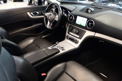 Mercedes-Benz SL 350 (14)