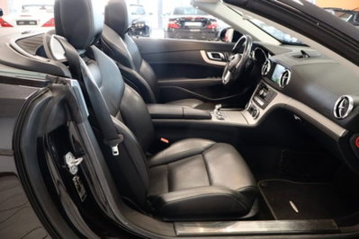 Mercedes-Benz SL 350 (16)