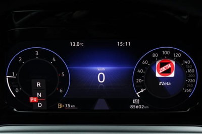 Volkswagen Golf 2.0 TDI SCR Life (12)