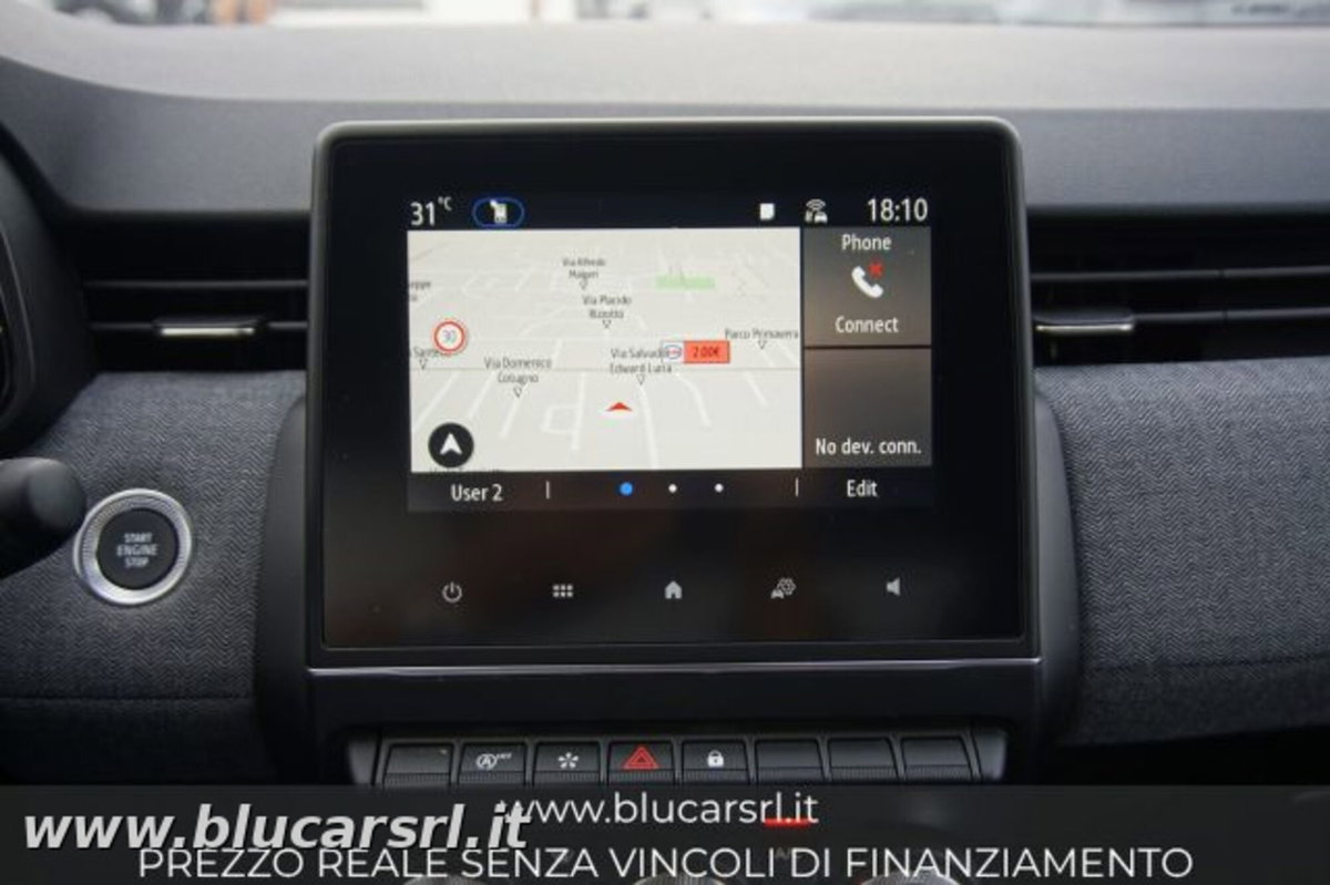 Renault Clio 1.0 tce Techno 90cv (16)