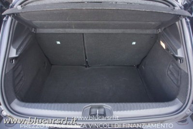 Renault Clio 1.0 tce Techno 90cv (13)