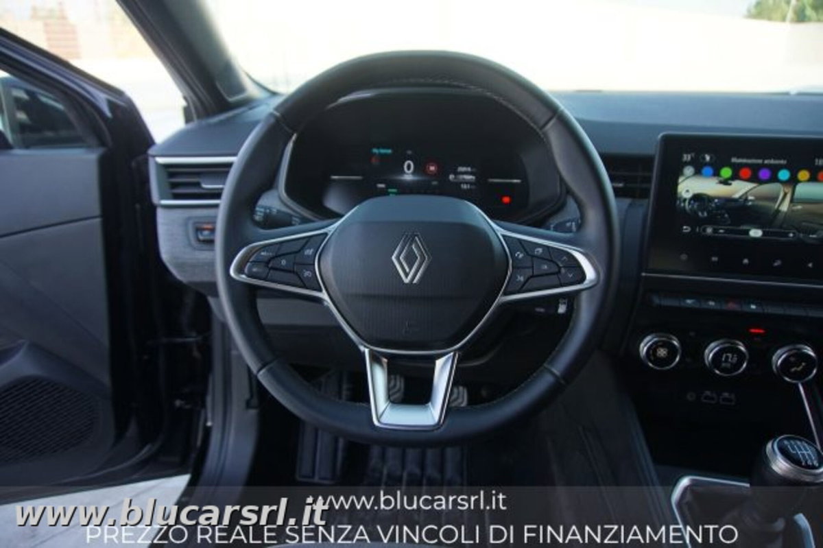 Renault Clio 1.0 tce Techno 90cv (14)