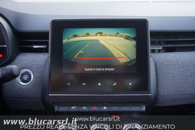 Renault Clio 1.0 tce Techno 90cv (16)