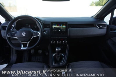 Renault Clio 1.0 tce Techno 90cv (8)